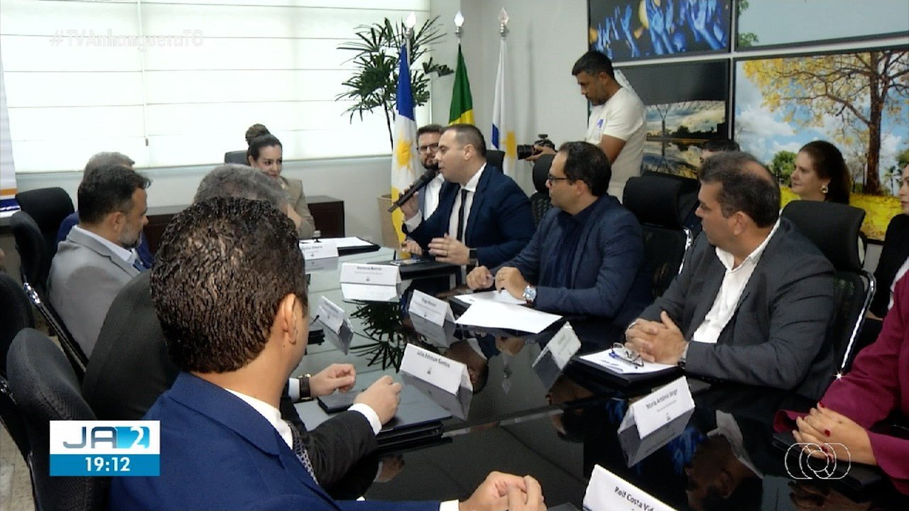 VÍDEOS: Jornal Anhanguera 2ª Edição-TO de terça-feira, 19 de novembro de 2024