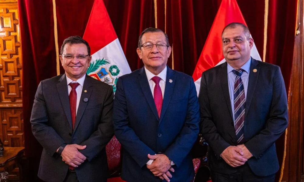 Presidente da Aleac e secretários do governo discutem avanços na integração entre Acre e Peru