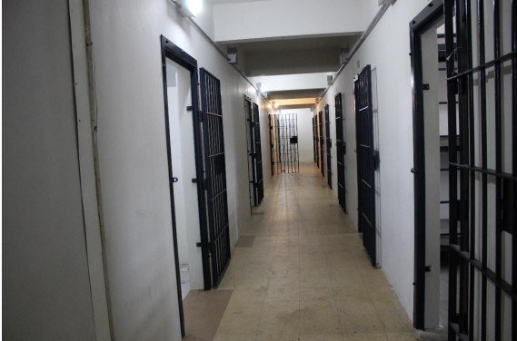 Presídio em SP descumpre resolução e detentas ficam só 6 meses com seus filhos recém-nascidos, diz Defensoria; tempo mínimo é de um ano e meio