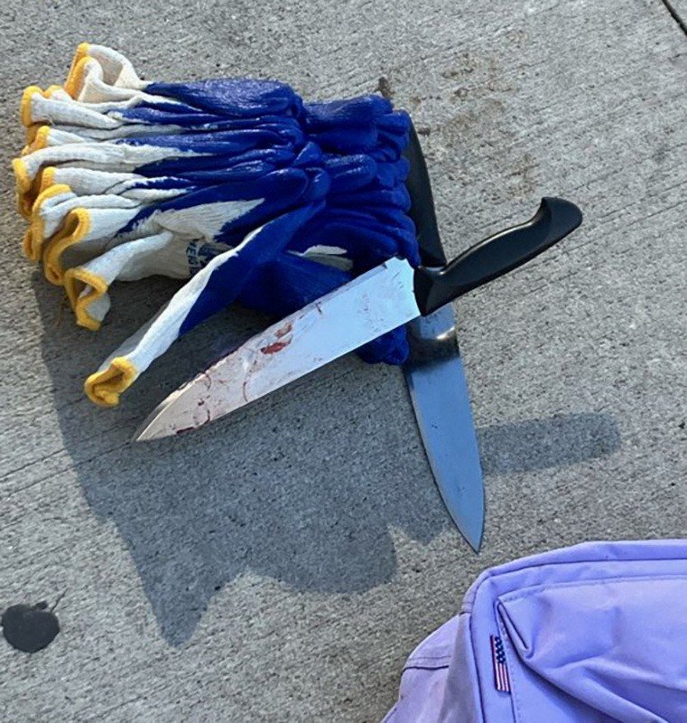 Série de ataques com faca deixa dois mortos em Nova York