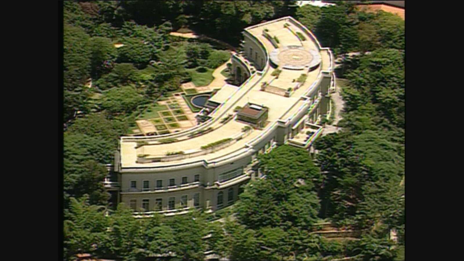 Mansão da família Safra de 130 cômodos, em SP, é a 11ª maior residência do mundo, diz revista