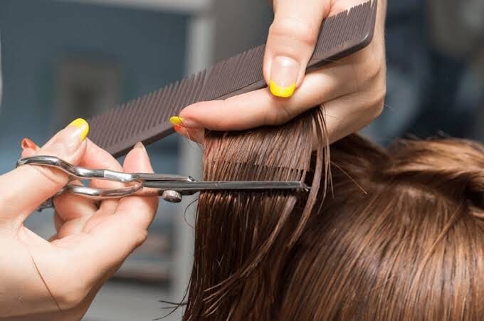 Mais de 100 empresas participam de feira da beleza e cosméticos em Aracaju