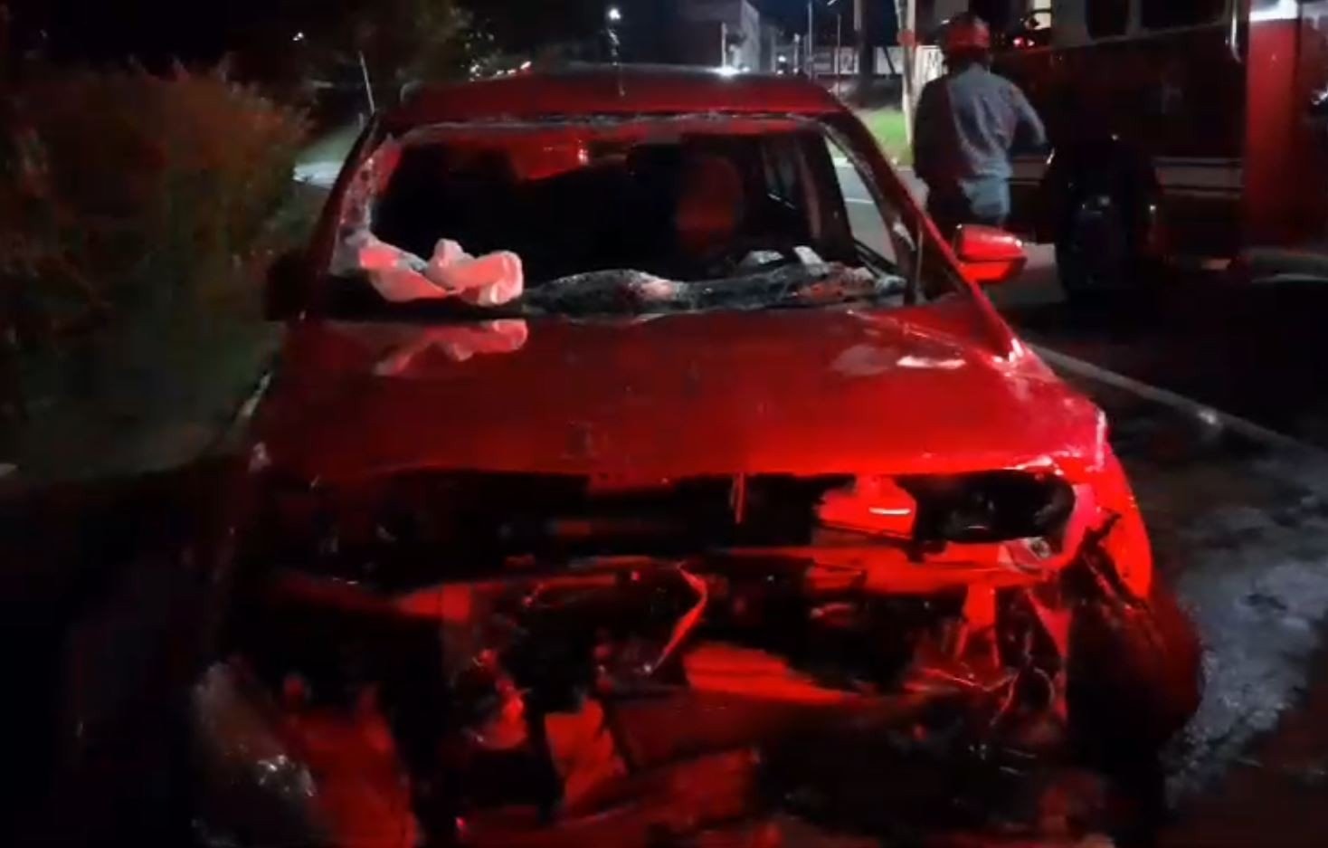 Motorista alcoolizada perde controle, capota carro e fica presa às ferragens em Campinas