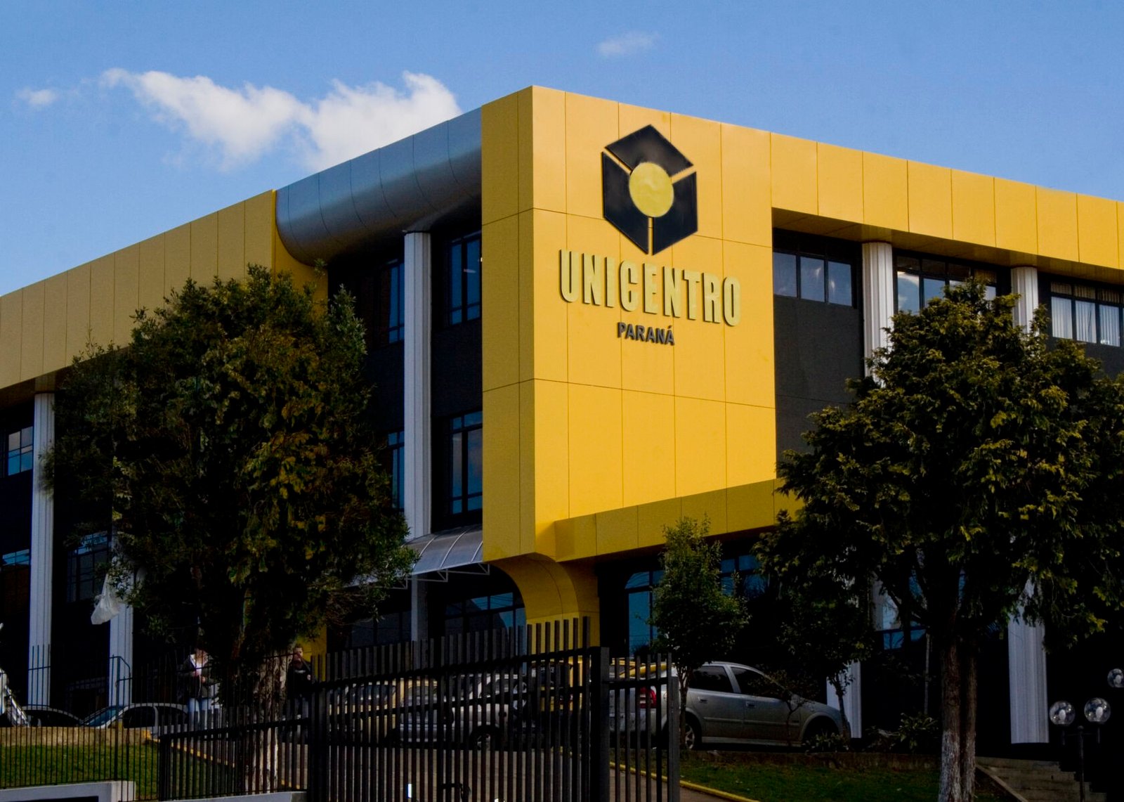 Unicentro divulga hoje resultado do vestibular 2025; confira