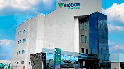 Sicoob Credipatos é a 4ª melhor instituição financeira para trabalhar no Brasil