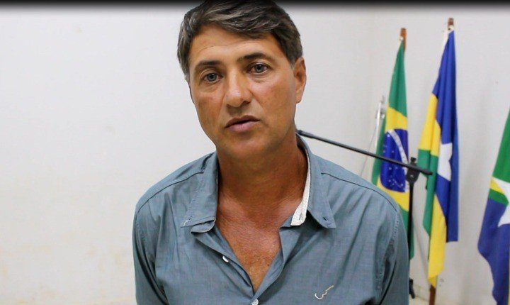 Ex-prefeito de Vale do Anari, RO, é morto a tiros dentro de caminhonete