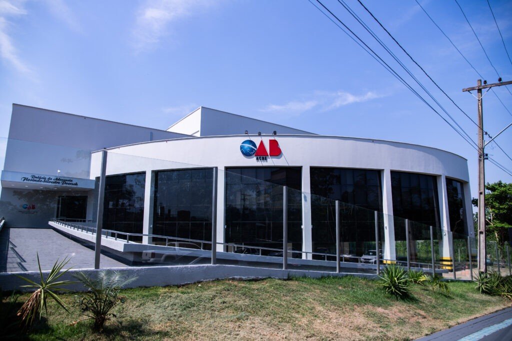 Audiências e prazos processuais da Justiça do Trabalho são suspensos durante eleição da OAB no Acre