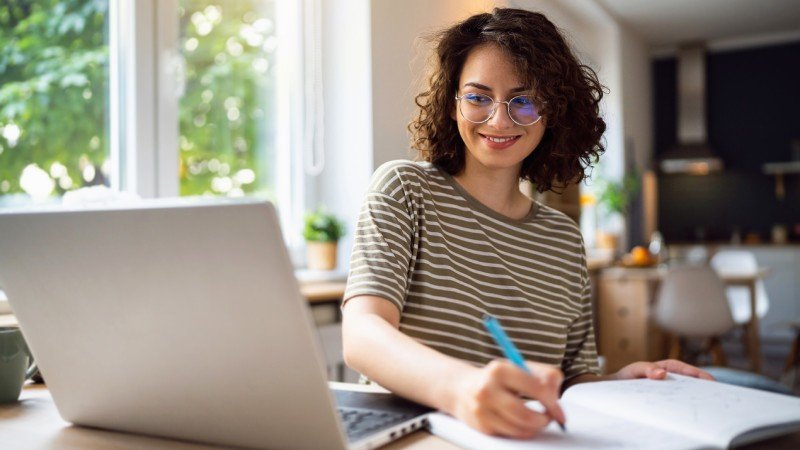 Unifor lança cursos de pós-graduação para todo o Brasil e exterior