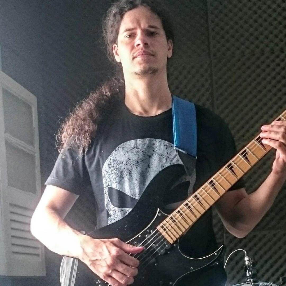 Quem era o pedestre que morreu após marquise desabar no Centro de Juiz de Fora