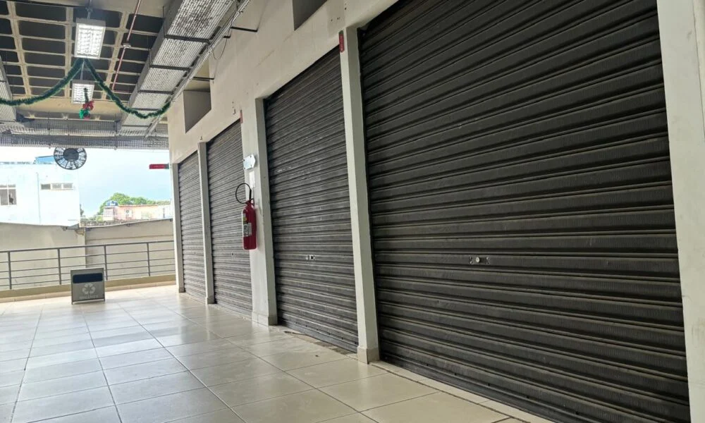 Lojistas do Aquiri Shopping sofrem baixa movimentação e temem piora nas vendas