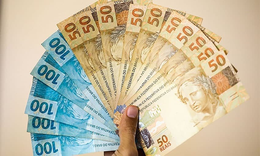 Acre recebe mais de R$ 4 milhões para 13º do piso da enfermagem