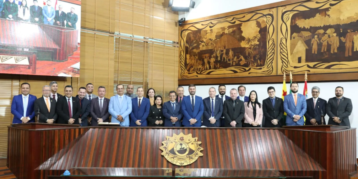 Nicolau Júnior é reeleito presidente da Aleac em nova eleição da Mesa Diretora