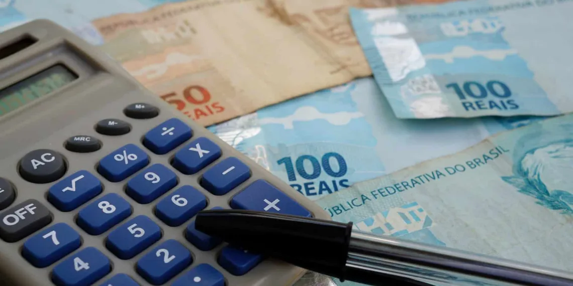 Acreanos pagaram R$ 478 milhões em impostos federais, estaduais e municipais em novembro