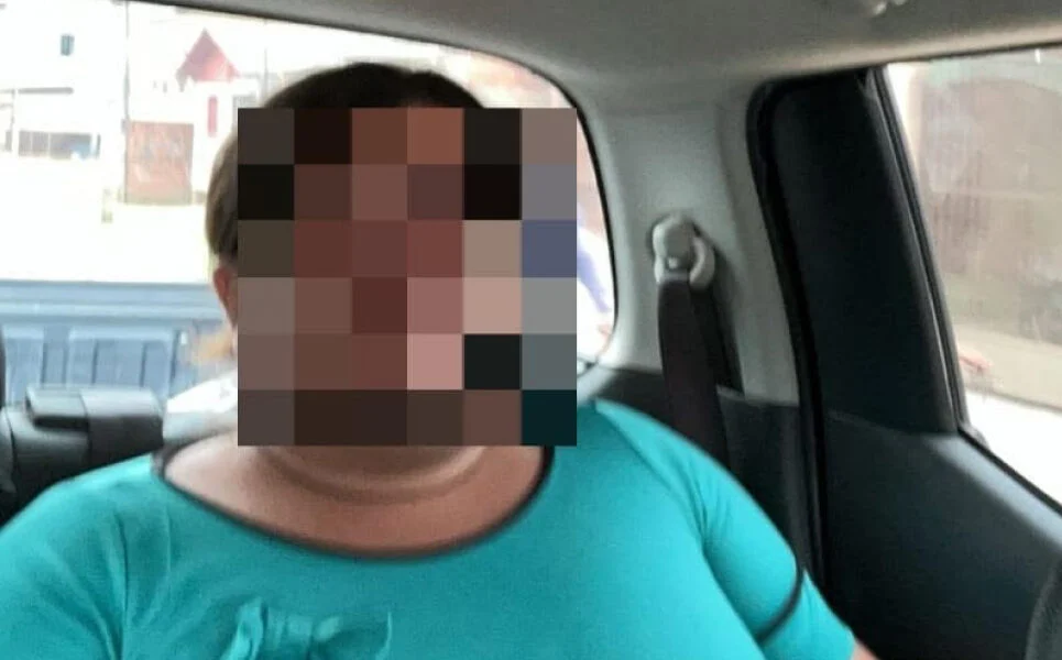 Irmãs são detidas no mesmo dia: uma por tráfico e outra por assalto