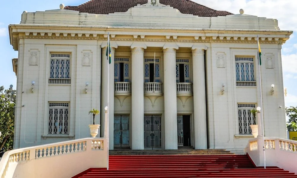 Governo suspende atualização cadastral de servidores até março