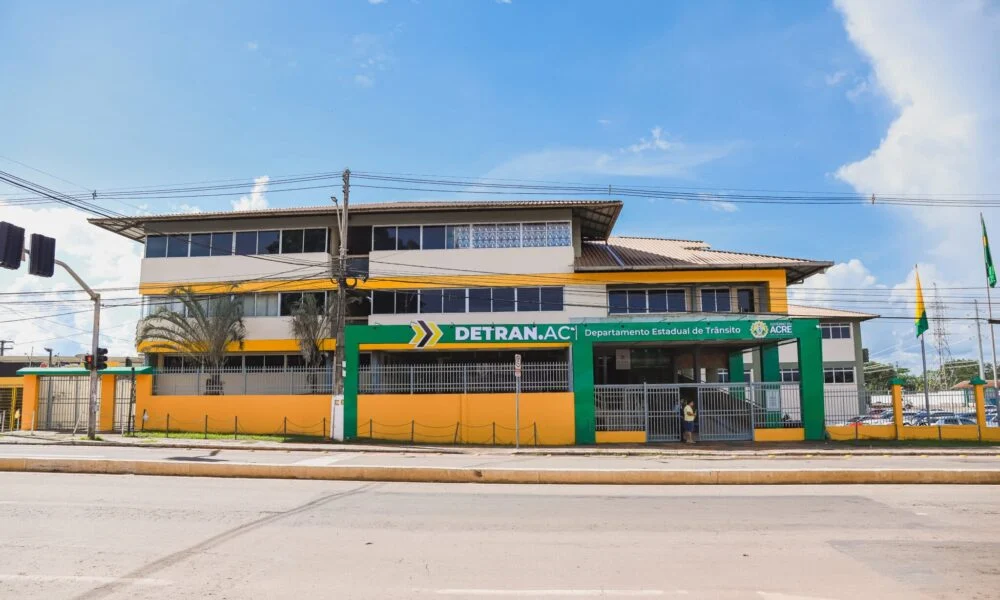 Governo retifica convocação de candidatos em editais do concurso do Detran
