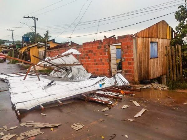Tarauacá/Envira e Juruá recebem alerta de chuvas intensas e ventos de 100km/h