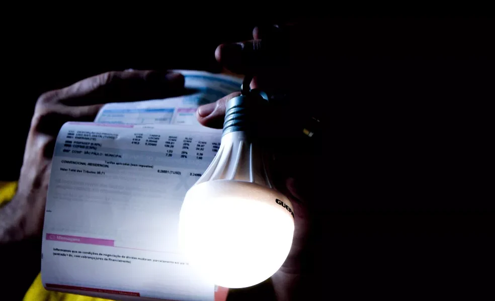 Cinco cidades do Acre são afetadas por apagões de energia elétrica