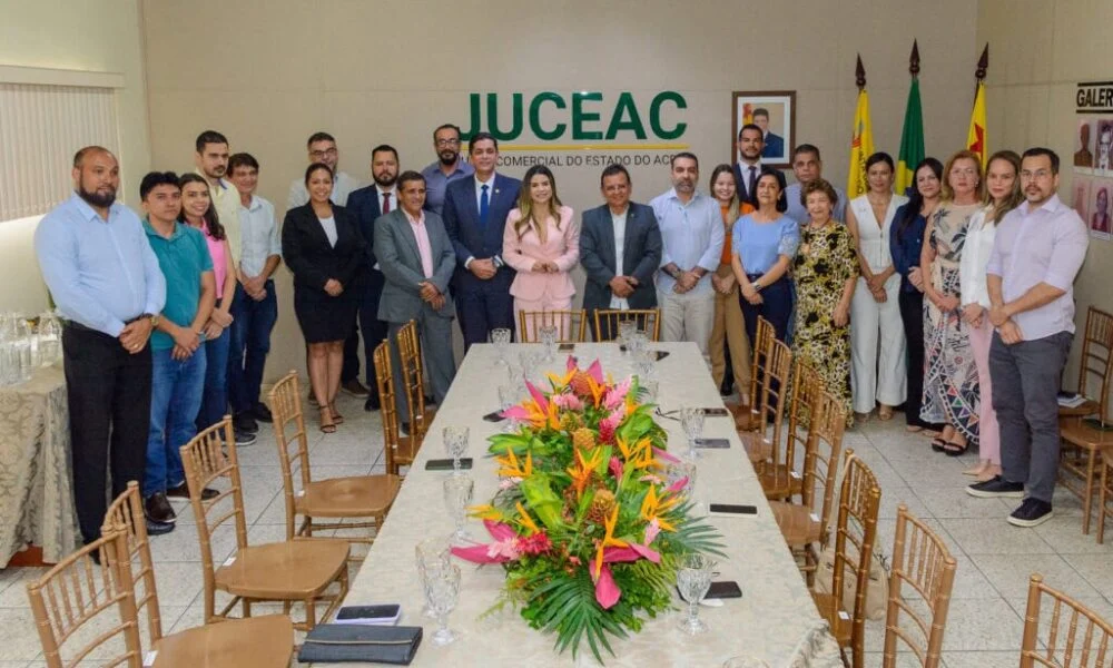 Junta Comercial lança ferramenta para abertura de empresas pelo WhatsApp