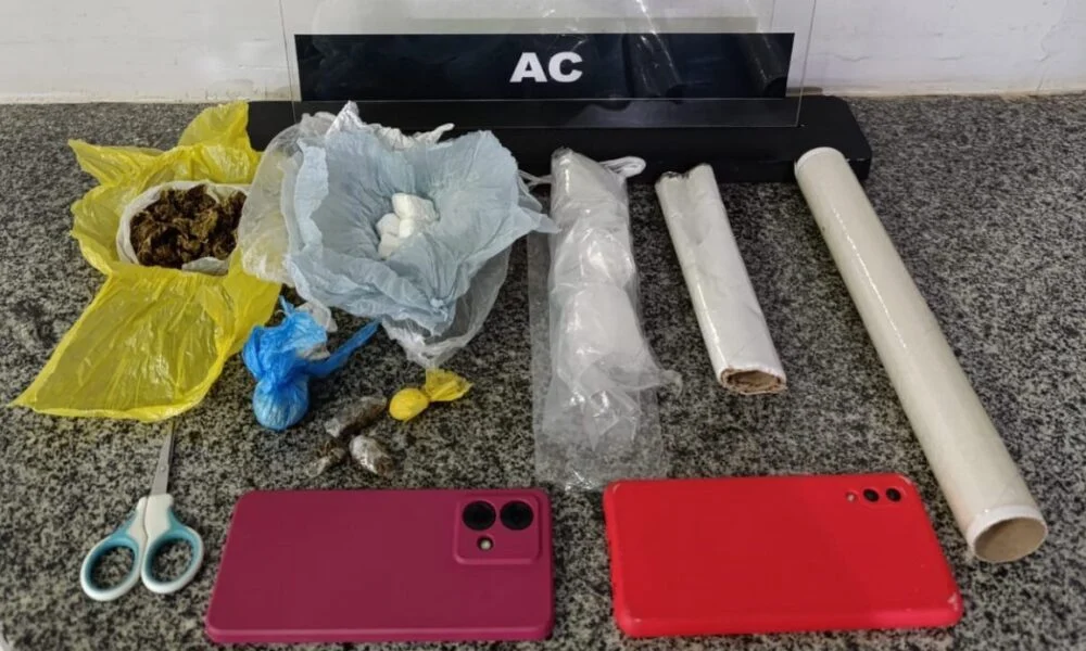 Mulher é presa por tráfico de drogas em Tarauacá