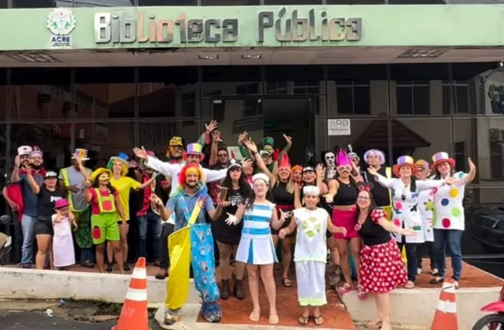 Biblioteca Pública de Cruzeiro do Sul Promove Carnaval Literário para Crianças