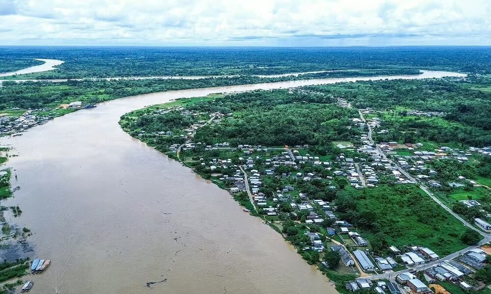 Nesta segunda-feira (10), rio Juruá atinge 13,30 metros em Cruzeiro do Sul