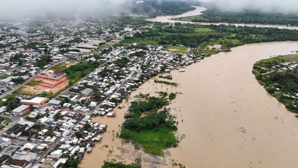 Nível do Rio Juruá chega a 12,94 metros nesta quinta-feira 