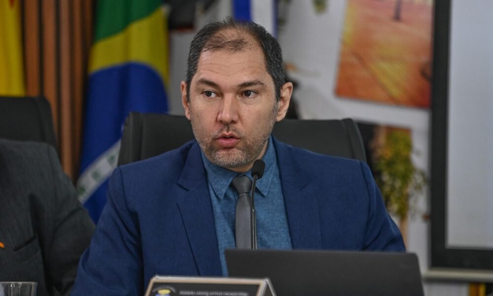 Joabe Lira assume prefeitura de Rio Branco interinamente