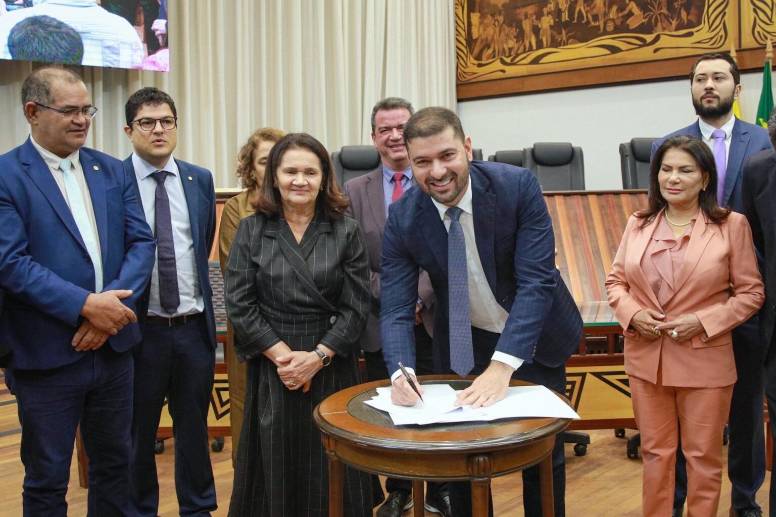 Aleac e TCE firmam acordo para fortalecer controle social e políticas educacionais no Acre