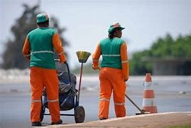 Dia do Gari: profissionais que cuidam da limpeza e da dignidade de Cruzeiro do Sul