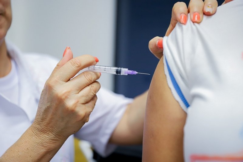 Vacinação contra gripe permanece baixa no Acre em meio ao avanço de síndromes respiratórias