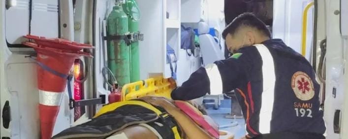 Mãe e filho de 6 anos são atropelados por moto enquanto atravessavam faixa de pedestres em Rio Branco