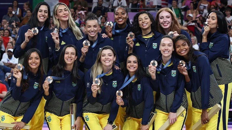 Brasil se prepara para disputa da Liga das Nações de vôlei; conheça as estrelas