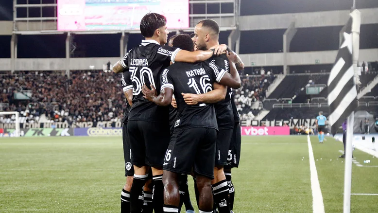 Copa do Brasil: Botafogo recebe Red Bull Bragantino de olho em título inédito