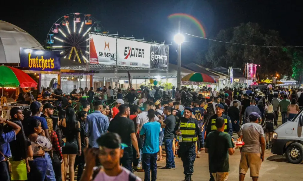 Parque de Exposições estará aberto das 18h às 3h da manhã