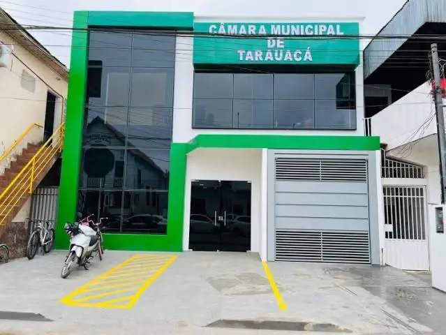 Mesmo em recesso, vereadores se agridem após discussão na Câmara de Tarauacá