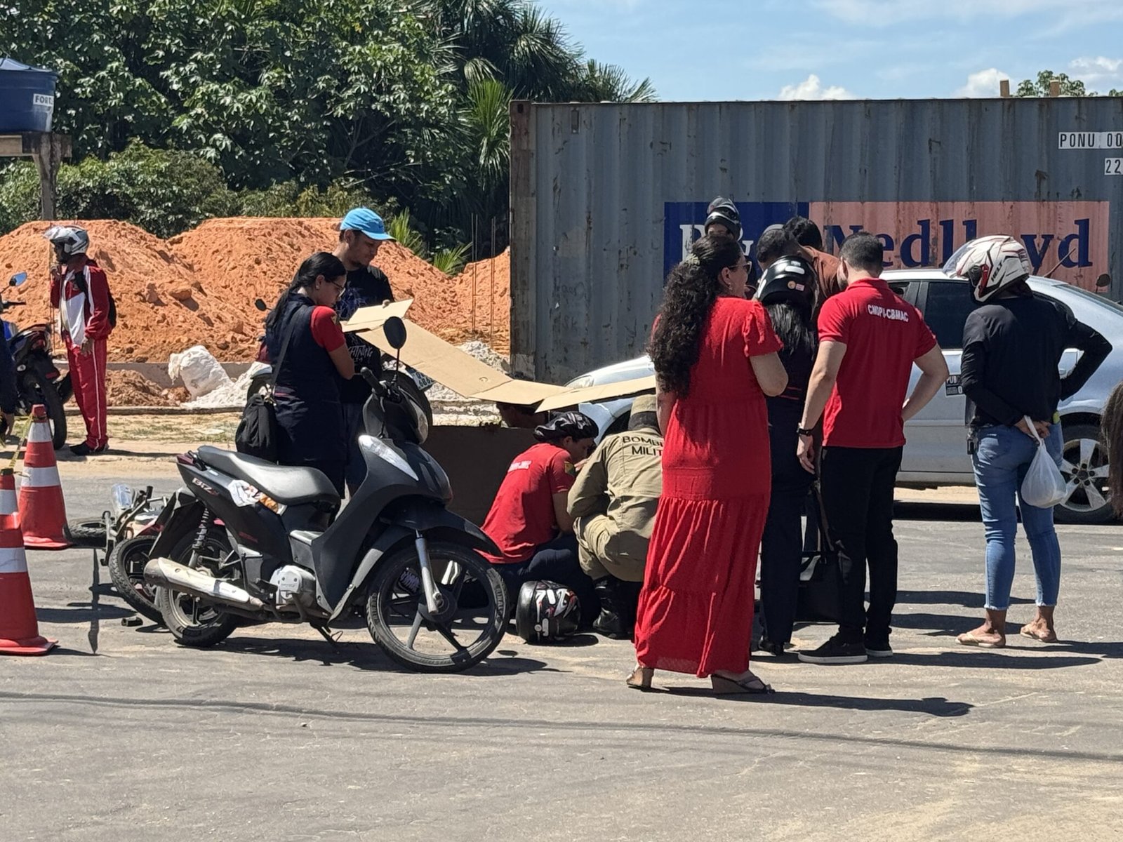 Acidente entre motocicletas deixa duas mulheres feridas no bairro Aeroporto Velho, em Cruzeiro do Sul