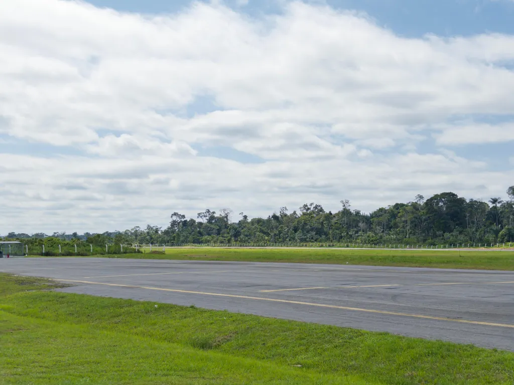 Deracre conclui recuperação da pista de pouso do aeródromo de Feijó