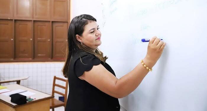 Governo convoca aprovados em processos seletivos da Educação do Acre
