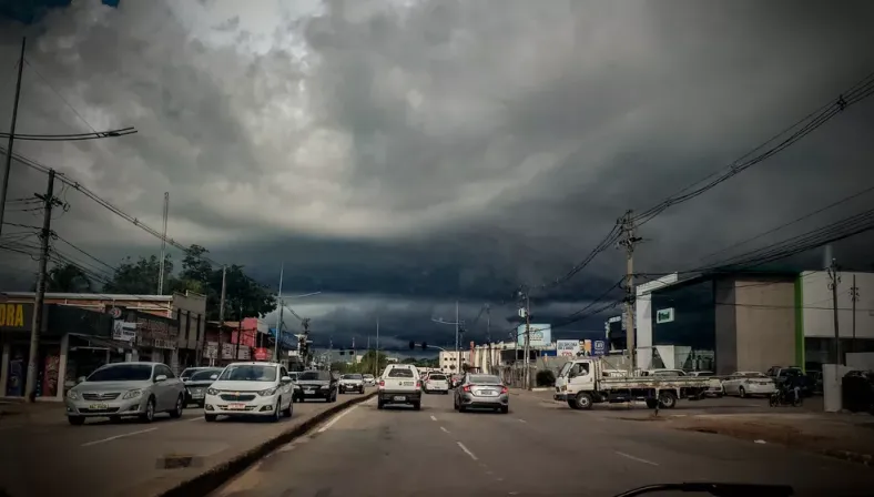 Frente fria provoca queda de temperatura e ventos intensos em todo o Acre nesta sexta (18)