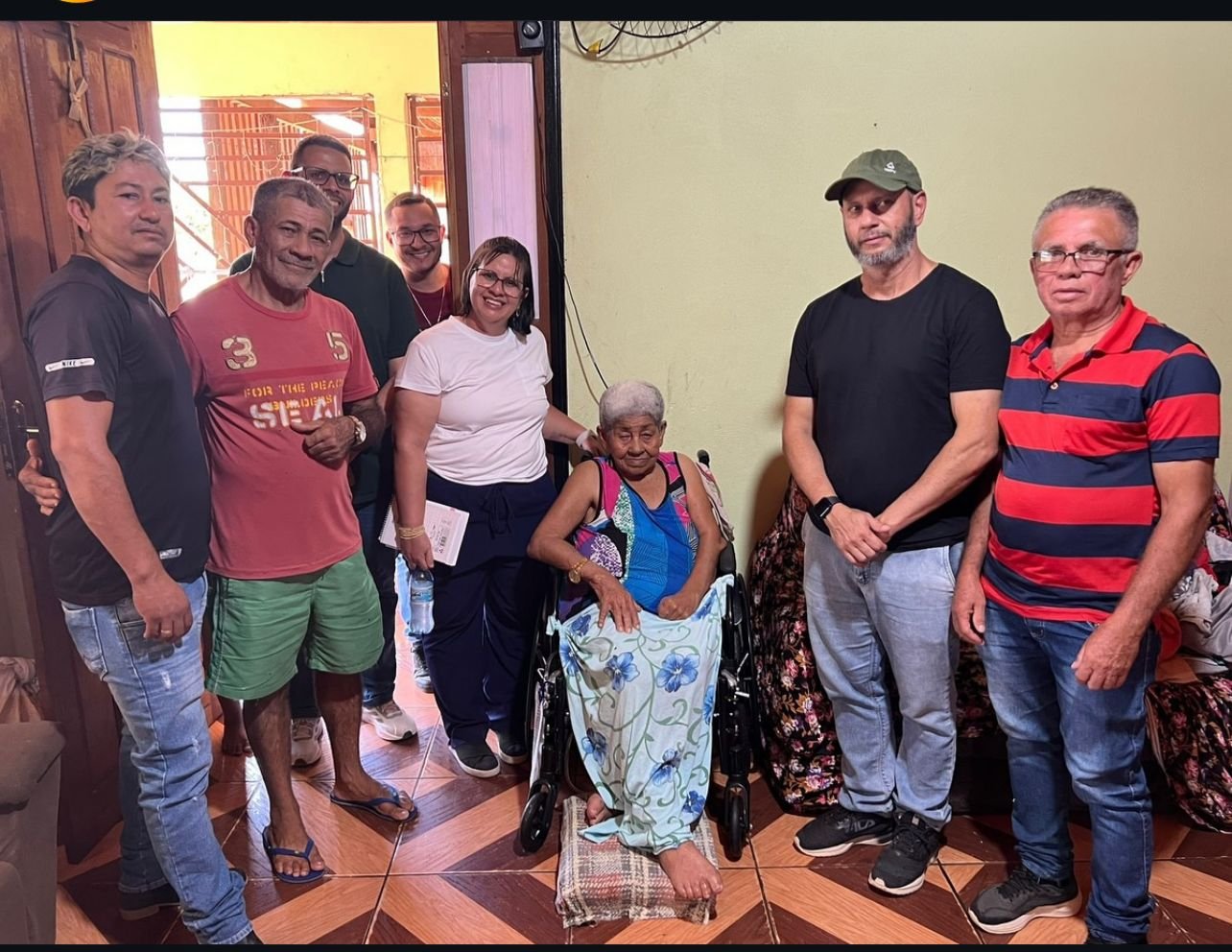 Porto Walter recebe cadeiras de rodas por meio de emenda do deputado Pedro Longo
