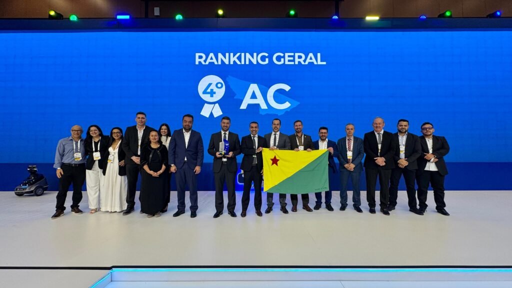 Nicolau Júnior representa o governador Gladson em evento em que o Acre conquista destaque Nacional de inovação na gestão pública
