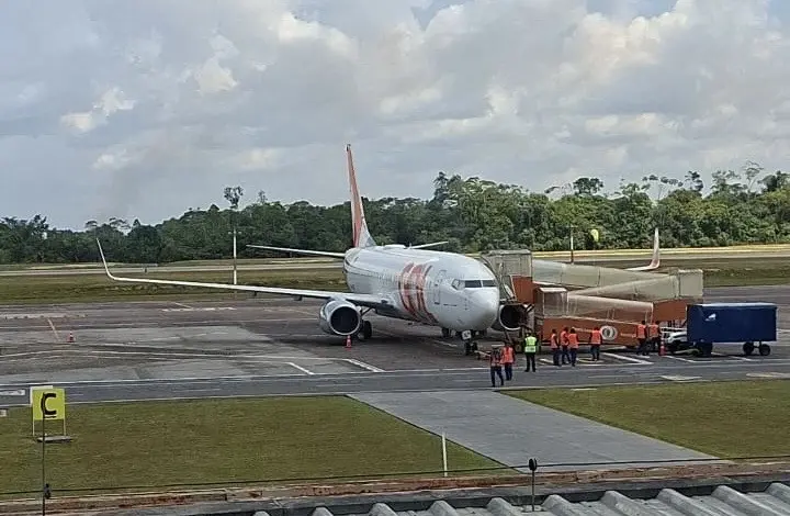 Avião da Gol apresenta falha no motor e atrasa voo em Cruzeiro do Sul