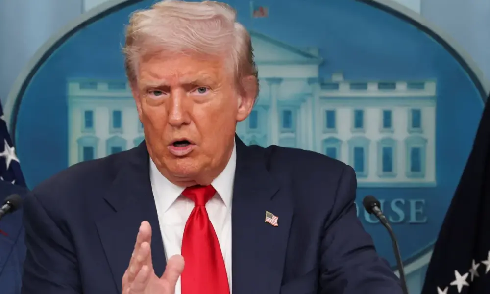 Trump pede que Zelensky desista da Crimeia e não se junte à Otan