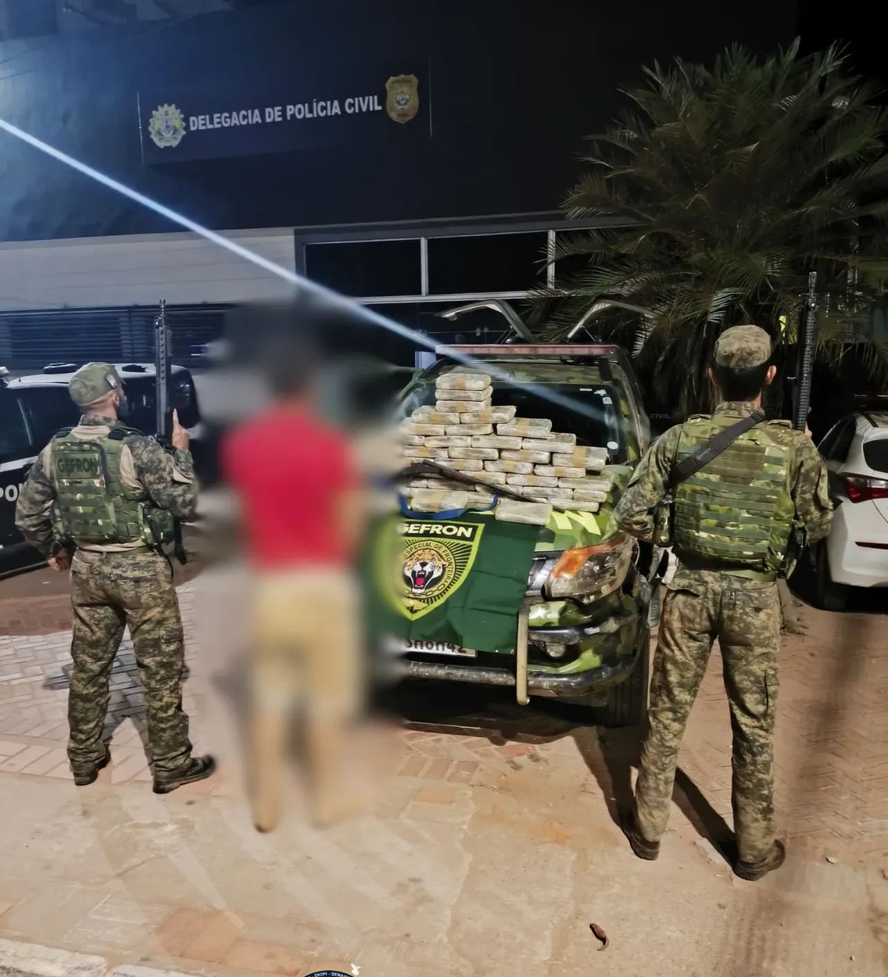 GEFRON apreende 45 kg de skunk e arma de fogo em operação na fronteira do Acre
