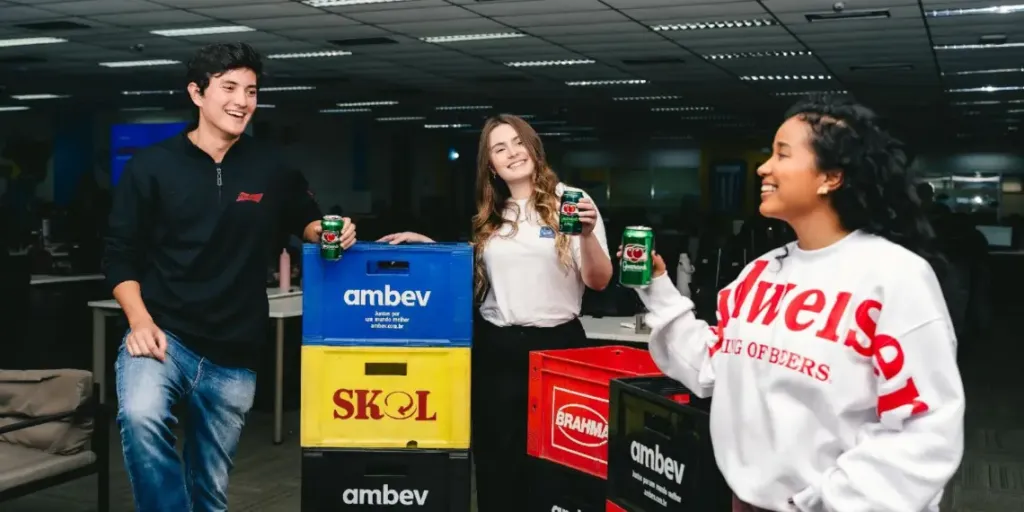 Com salários de até R$ 9 mil, Ambev abre mais de 200 vagas de Trainee e Estágio em busca de jovens talentos
