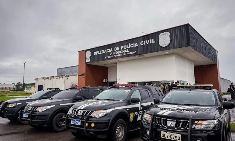 Homem é preso após briga envolvendo namorada e suposta amante no Acre