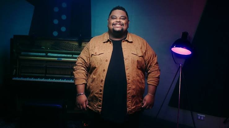 Cantor Lukas Agustinho será atração principal da Marcha para Jesus 2025 em Cruzeiro do Sul