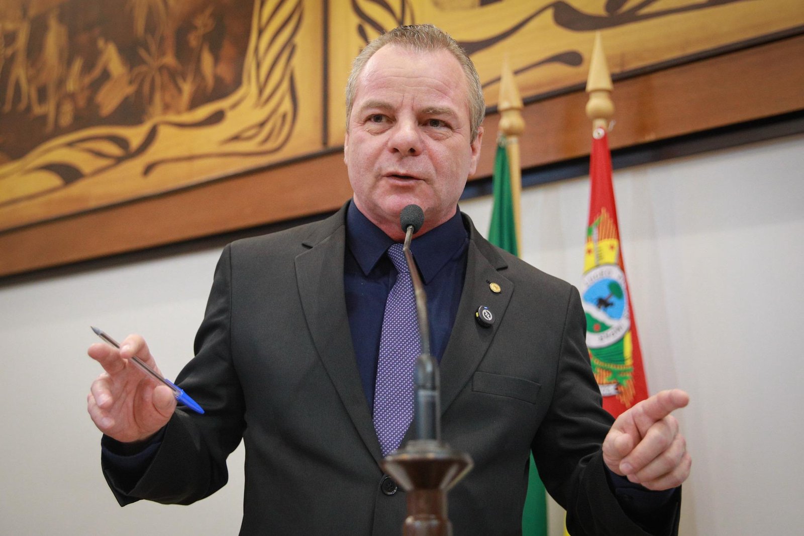 Defensoria Itinerante realiza atendimentos sobre posse de terra no Seringal Nazaré após solicitação do deputado Pedro Longo