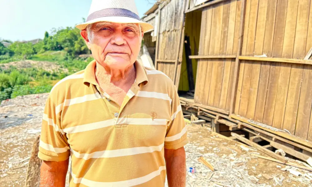 Demolição de pontos comerciais no Centro de Rio Branco causa revolta entre comerciantes